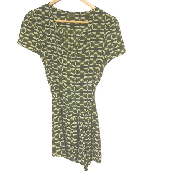 Anthropologie fei Green silk tunic blouse 4 - Picture 2 of 10